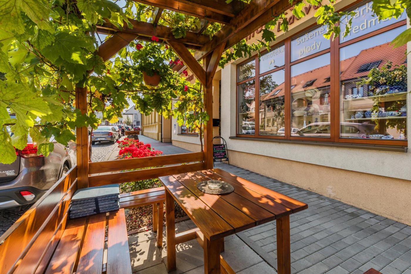 Apartmany U Zamecku Kyjov  Exteriör bild